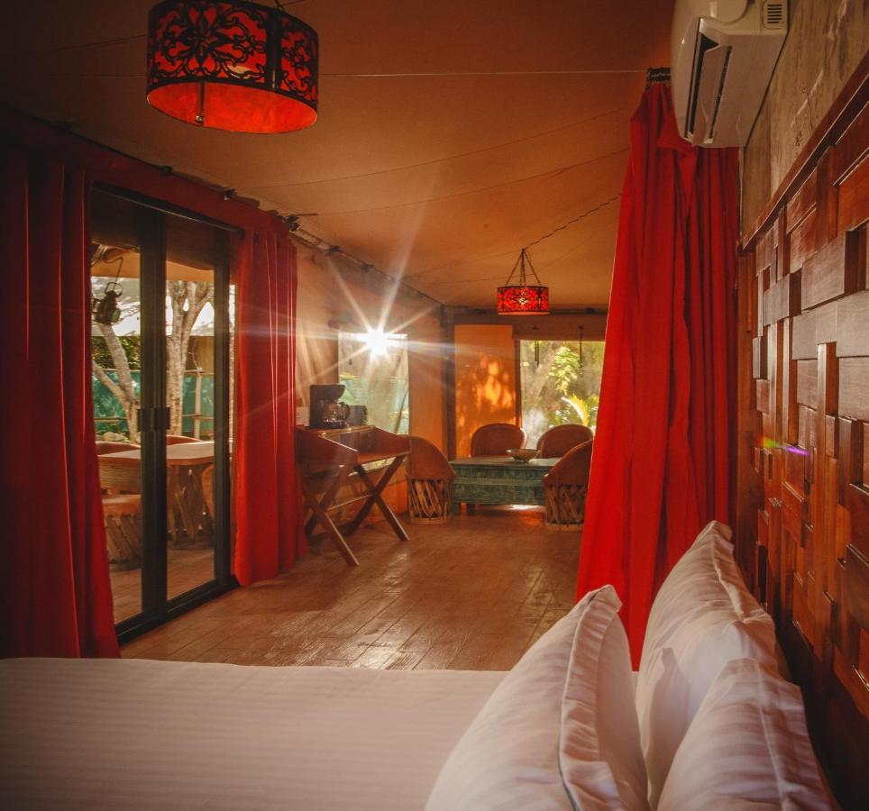 Serenity Authentic Glamping Tulum (Adults Only) Xpu Ha Luaran gambar